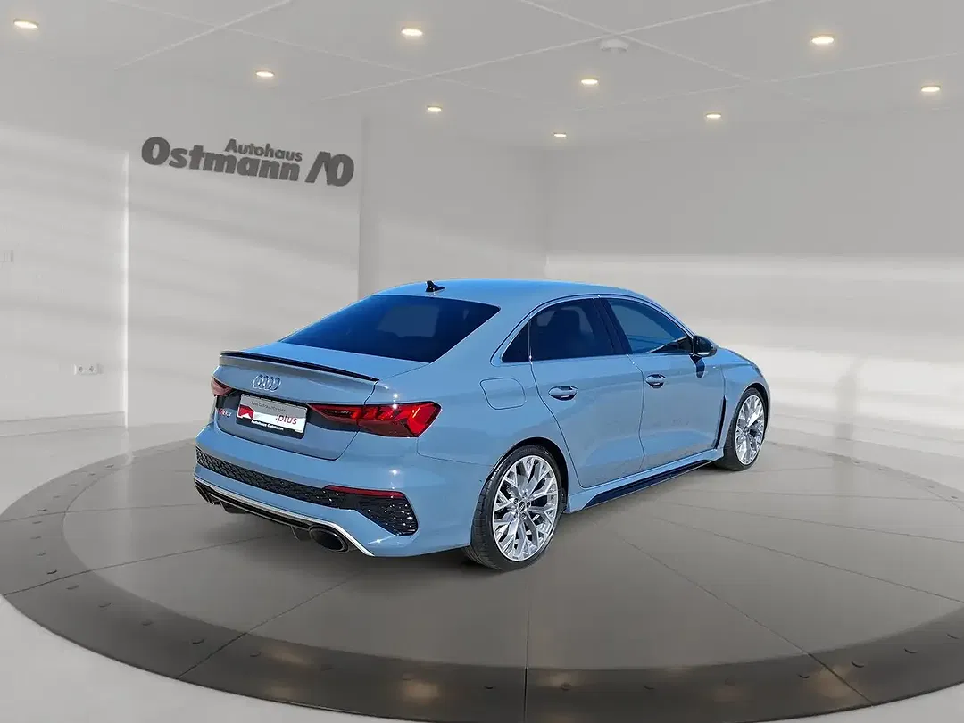 Audi RS3 2.5 TFSI quattro RS - Thumbnail 5