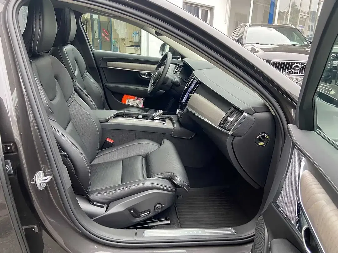 Volvo S90 B5 AWD Ultimate - Thumbnail 13