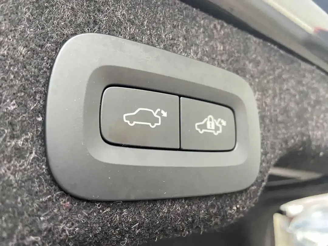 Volvo S90 B5 AWD Ultimate - Thumbnail 9