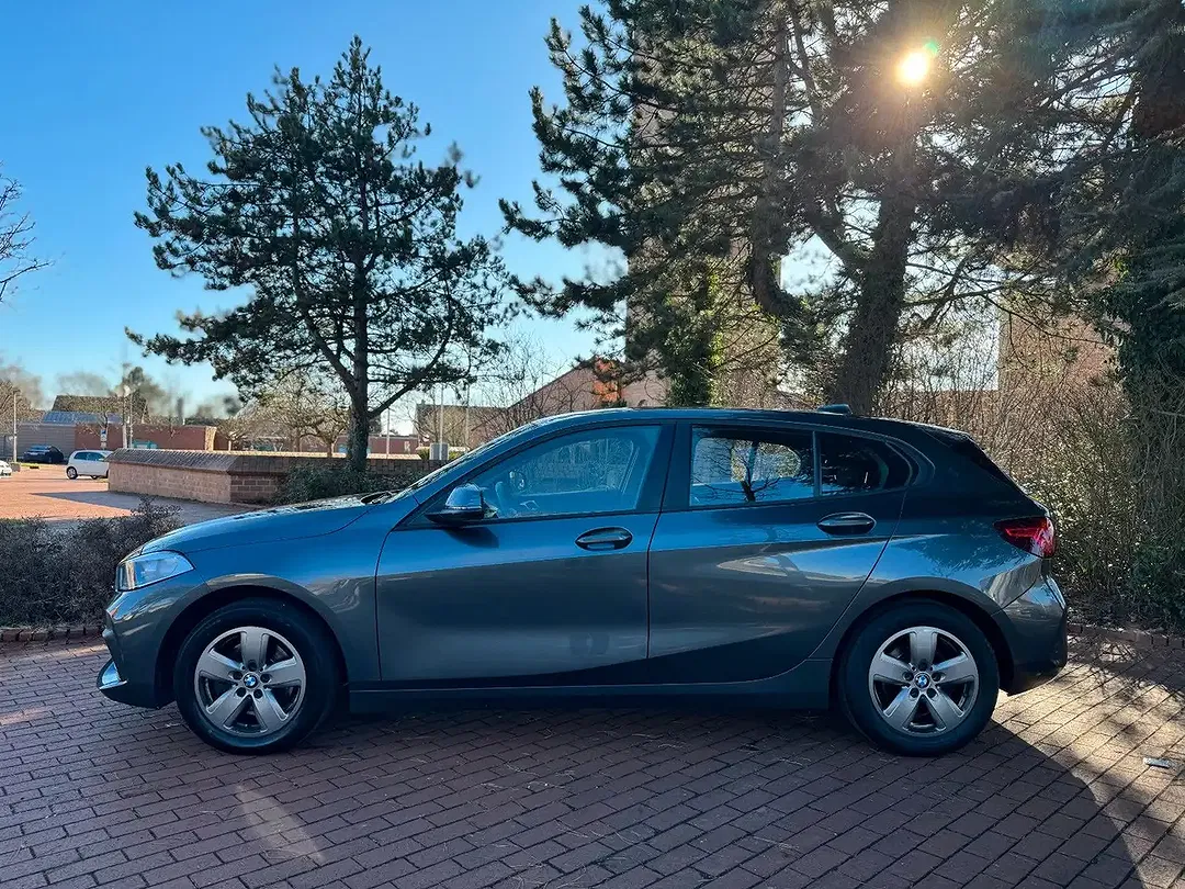 BMW 118 - foto 2
