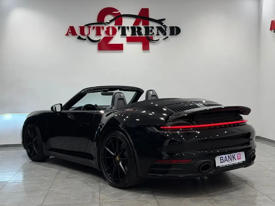 Porsche 911 Sport Chrono Carrera Cabriolet - Thumbnail 14