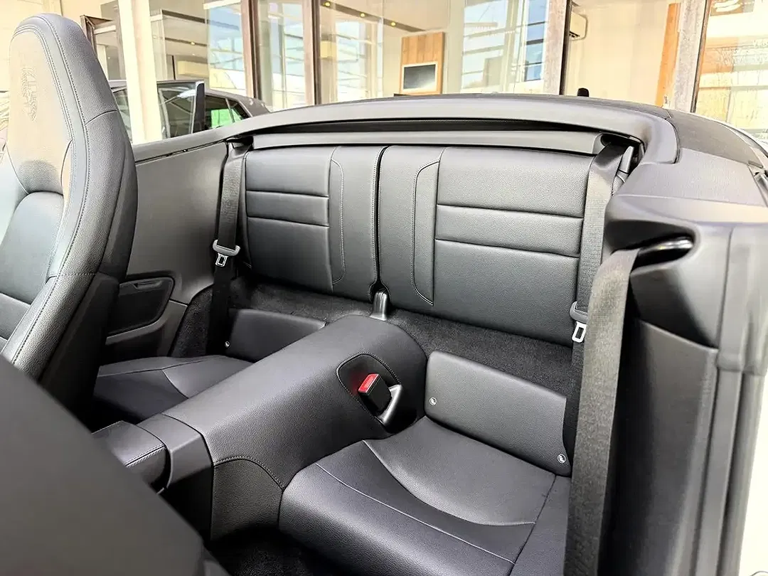 Porsche 911 R Carrera S Cabriolet - Thumbnail 11