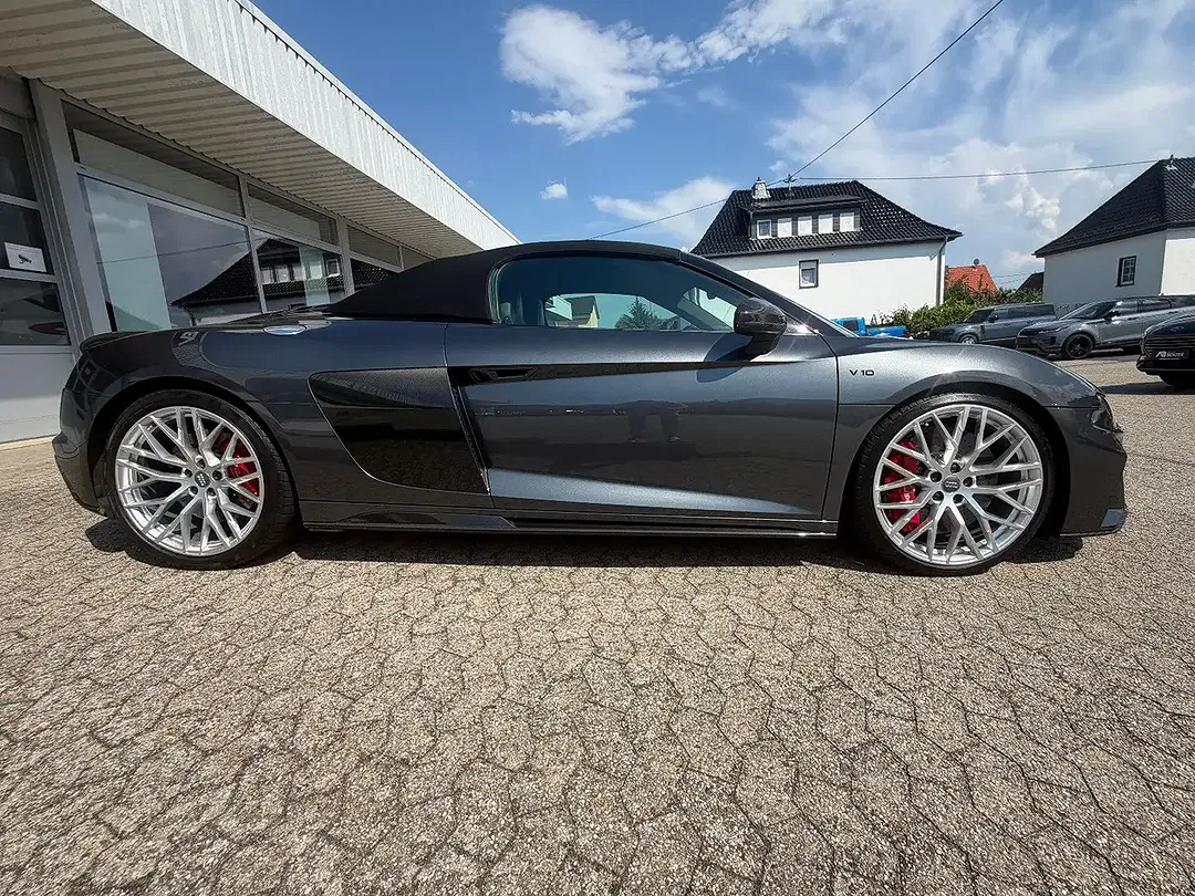 Audi R8 5.2 FSI quattro performance - Thumbnail 11