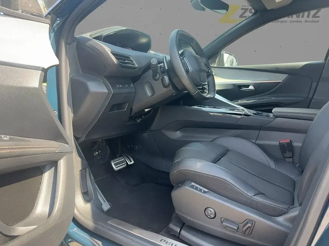 Peugeot 3008 130 PureTech GT - Thumbnail 6