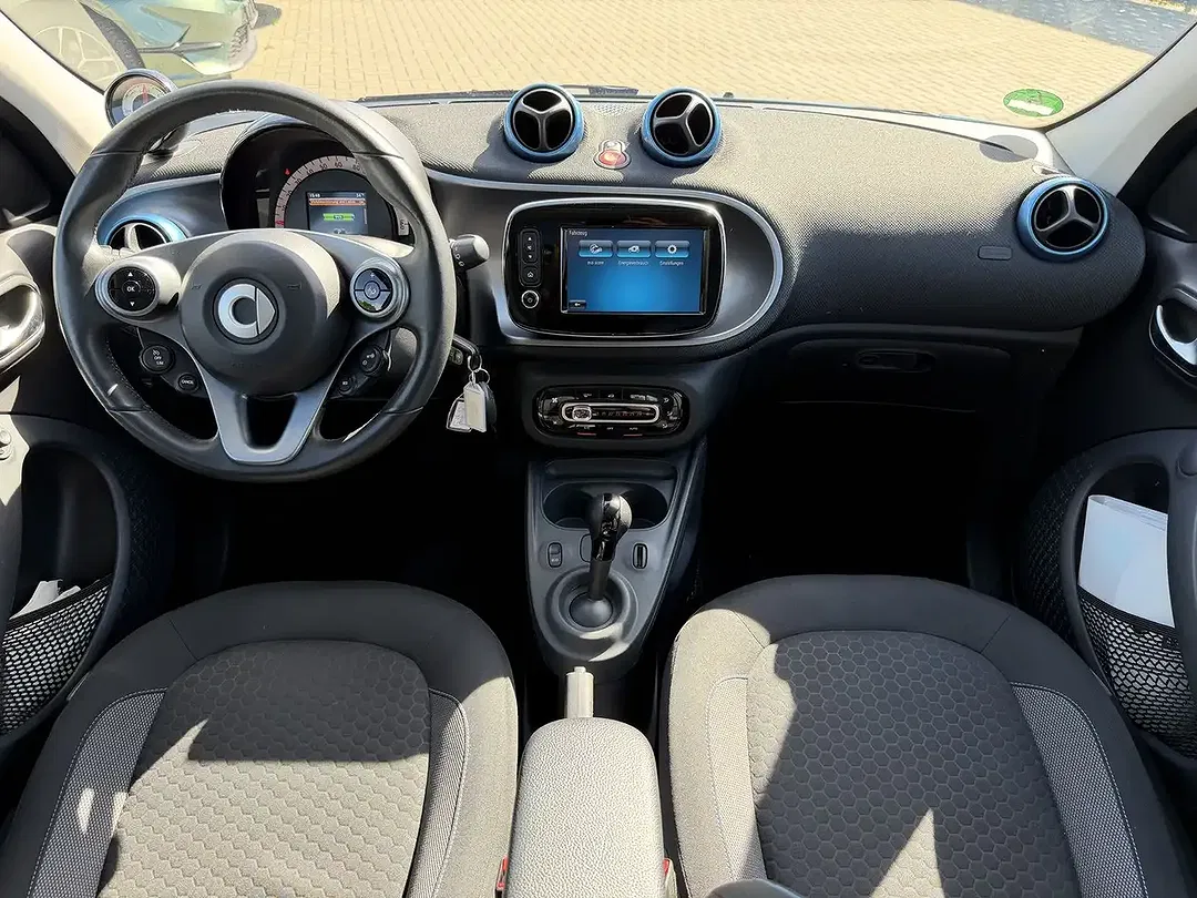 smart forFour - Thumbnail 4