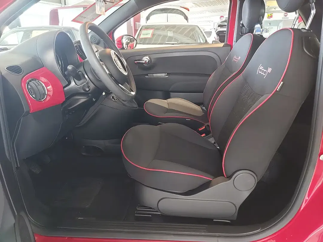 Fiat 500 RED - Thumbnail 10