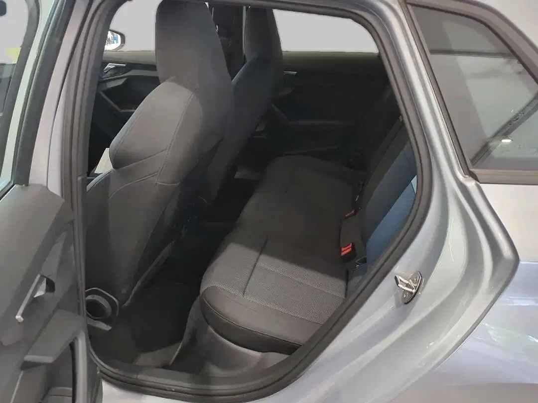 Audi A3 35 2.0 TDI Sportback - Thumbnail 12