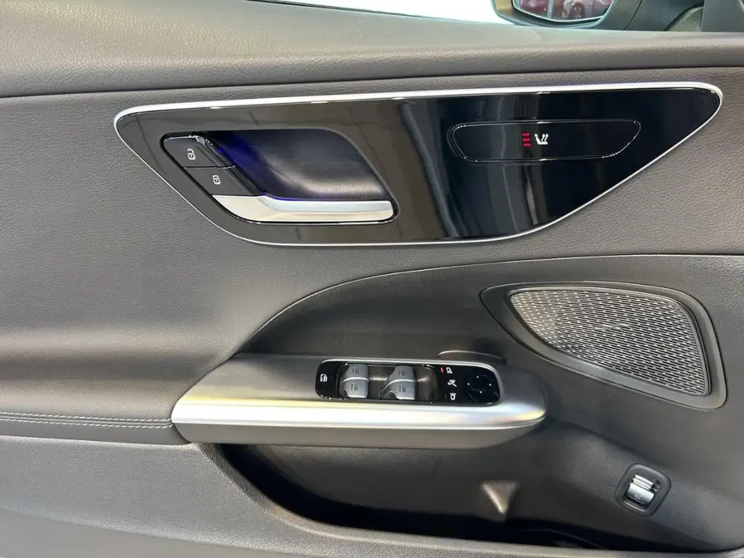 Mercedes-Benz C 200 MBUX Avantgarde - Thumbnail 15
