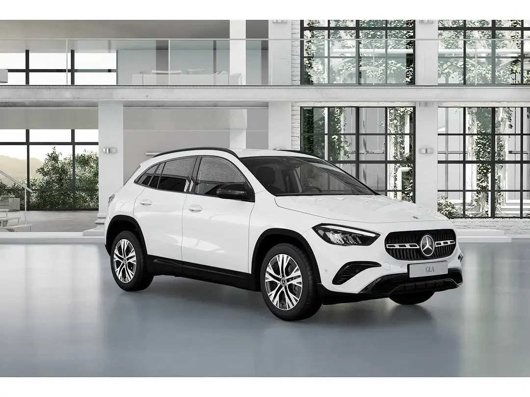 Mercedes-Benz GLA 180 - Thumbnail 6