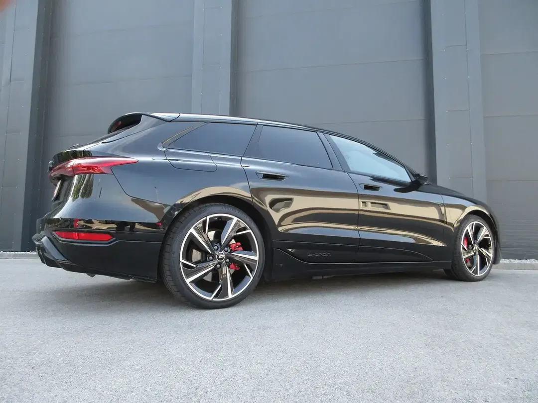 Audi S6 e-tron - Thumbnail 9