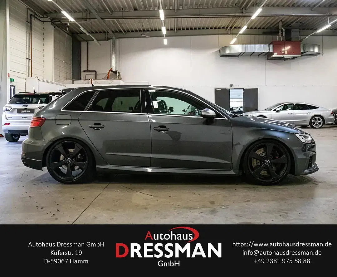 Audi RS3 2.5 TFSI Matrix LED Sportback - Thumbnail 4