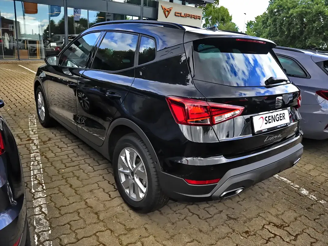 SEAT Arona 1.0 TSI DSG FR - Thumbnail 4