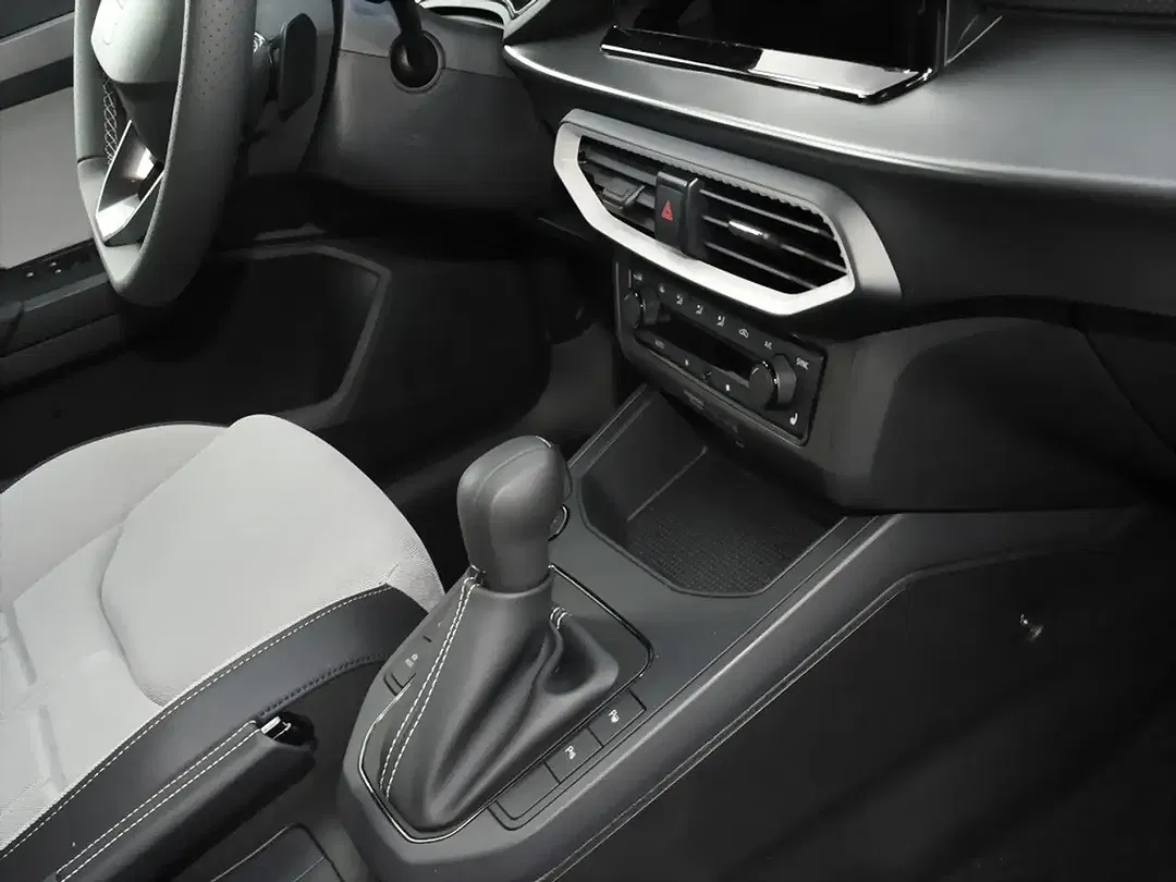 SEAT Arona 1.0 TSI DSG FR - Thumbnail 8