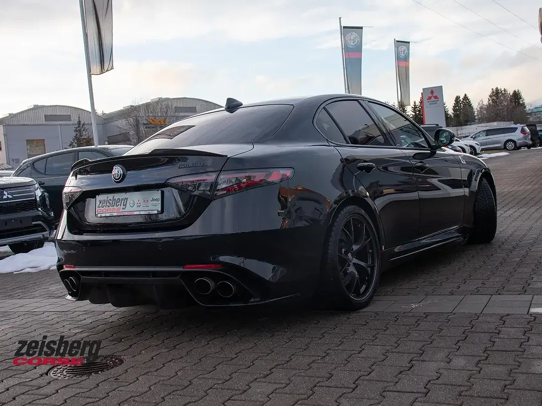 Alfa Romeo Giulia 2.9 V6 QV - foto 2