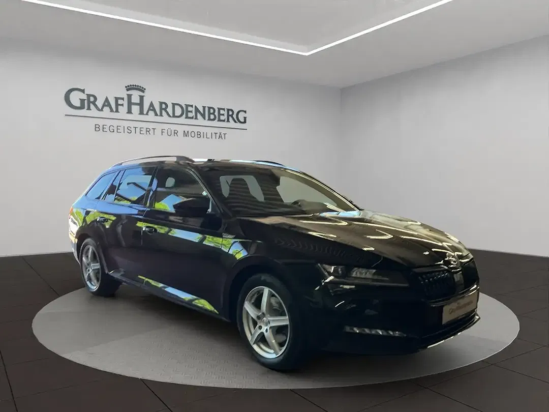 Skoda Superb TDI DSG Combi Sportline - Thumbnail 8