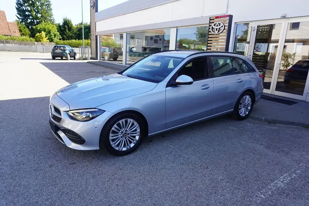 Mercedes-Benz C 200 AUT - Thumbnail 2