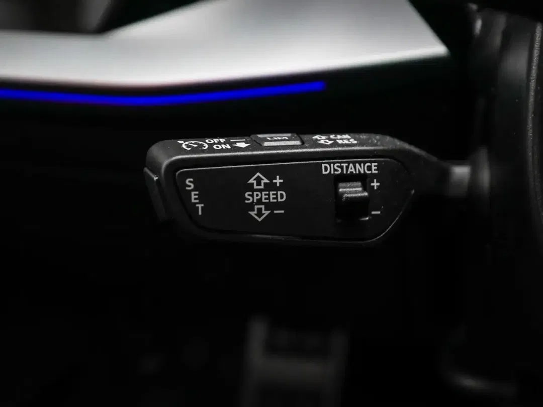 Audi A3 TFSI e Matrix LED Sportback S line - Thumbnail 10