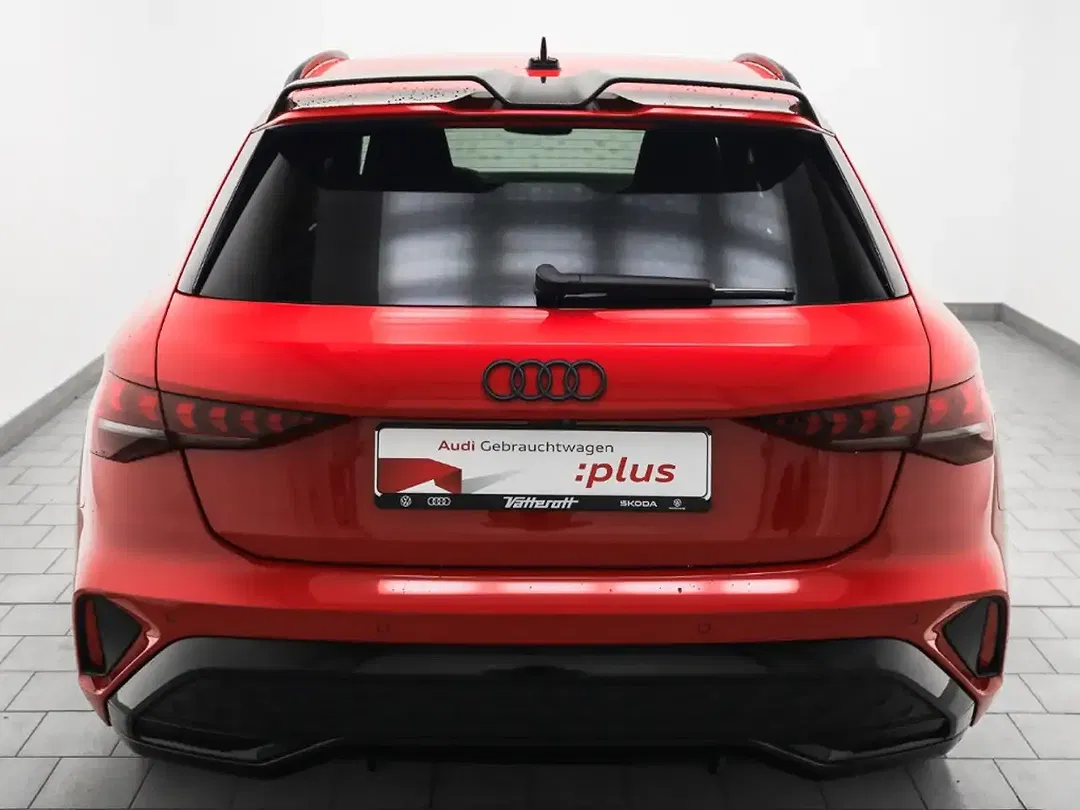 Audi A3 TFSI e Matrix LED Sportback S line - Thumbnail 4