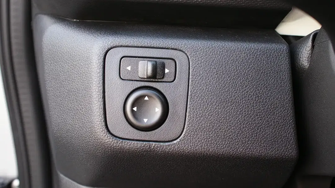 Dacia Spring Comfort - foto 28