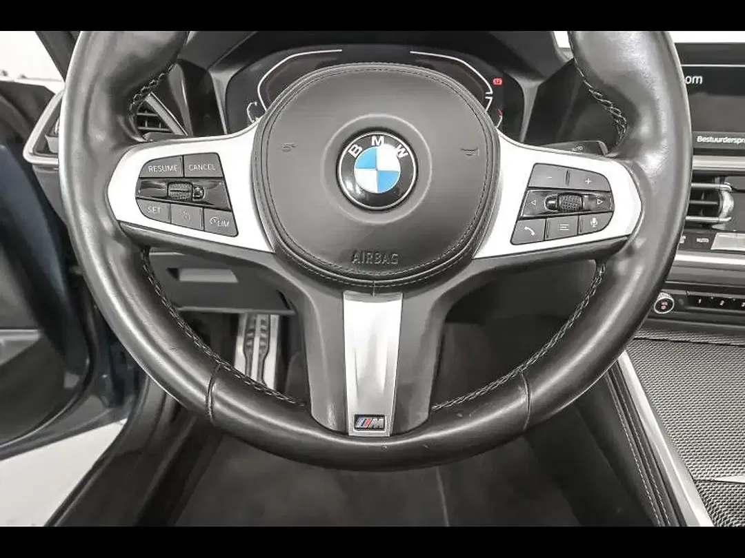 BMW 420 M Convertible - Thumbnail 12