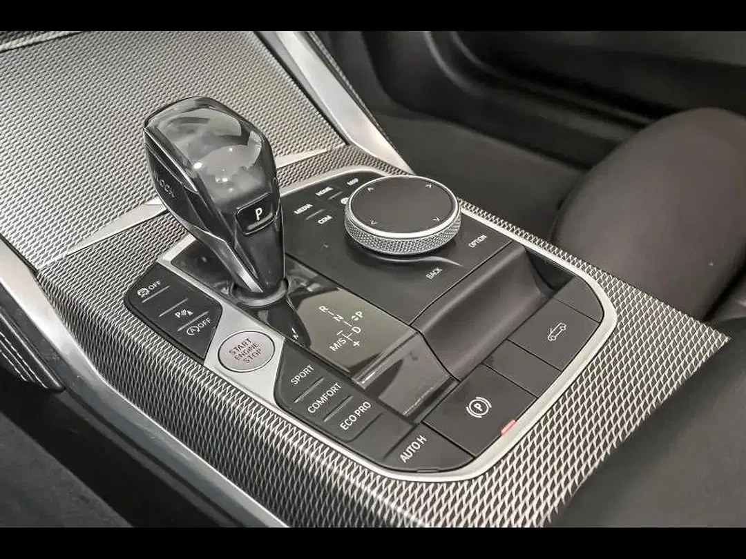 BMW 420 M Convertible - Thumbnail 14