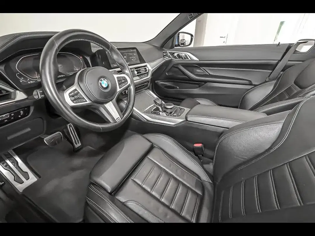BMW 420 M Convertible - Thumbnail 9