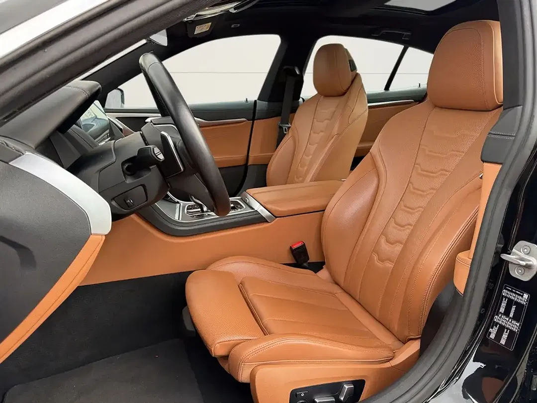 BMW 840 Gran Coupe - Thumbnail 9