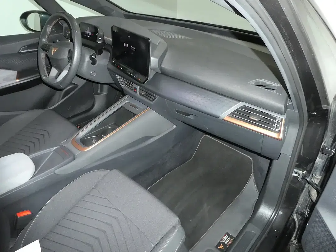 CUPRA Born - Thumbnail 14