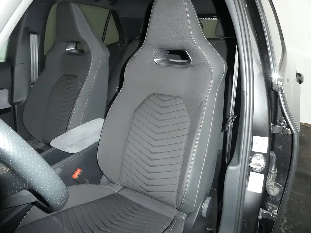 CUPRA Born - Thumbnail 7