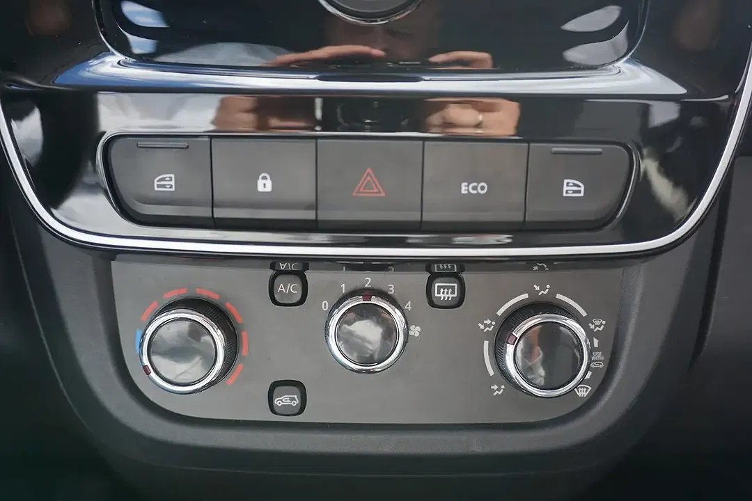 Dacia Spring EV Essential - Thumbnail 11