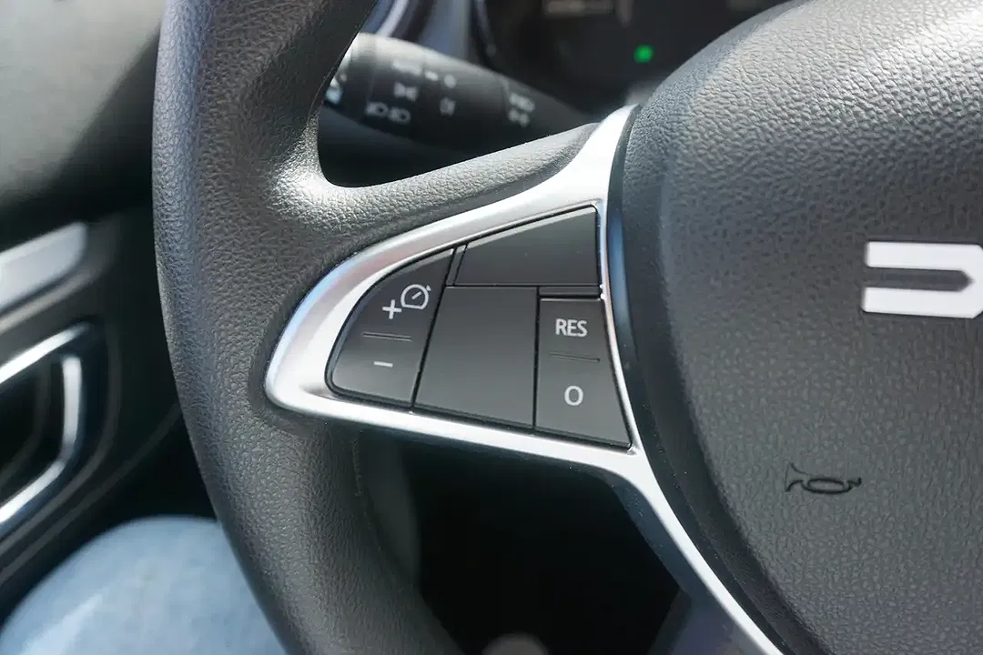 Dacia Spring EV Essential - Thumbnail 14