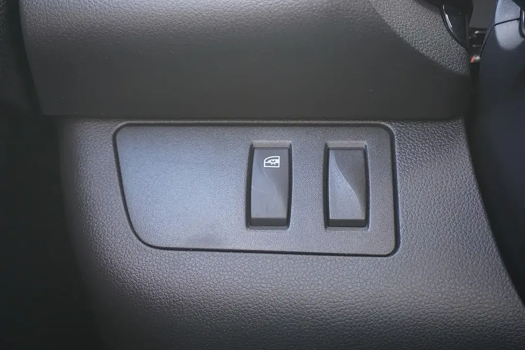Dacia Spring EV Essential - Thumbnail 15