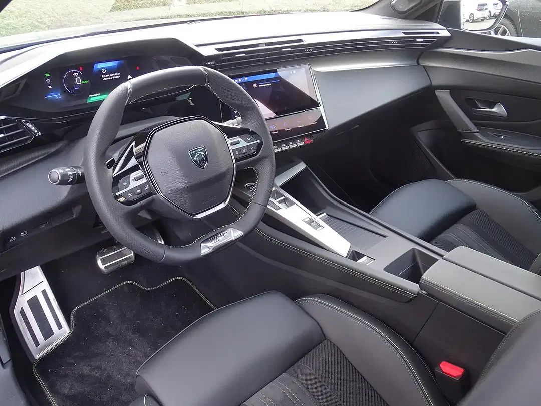 Peugeot 408 210 GT - Thumbnail 13