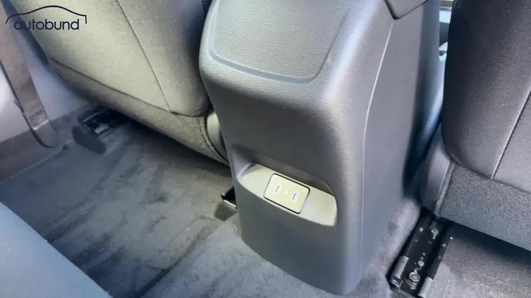 Hyundai i30 1.6 T-GDI AUT cw - Thumbnail 8