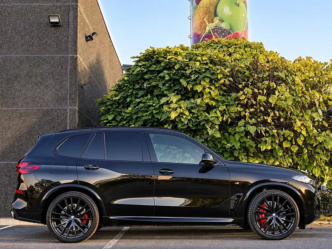 BMW X5 M Individual - Thumbnail 14