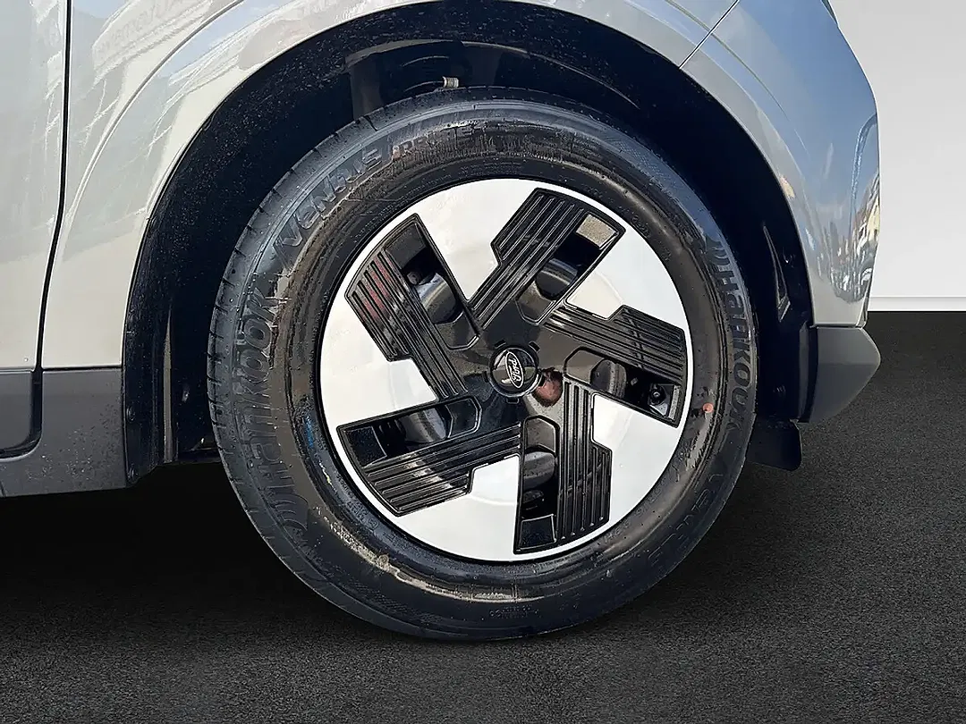Ford Tourneo Courier Trend - Thumbnail 4
