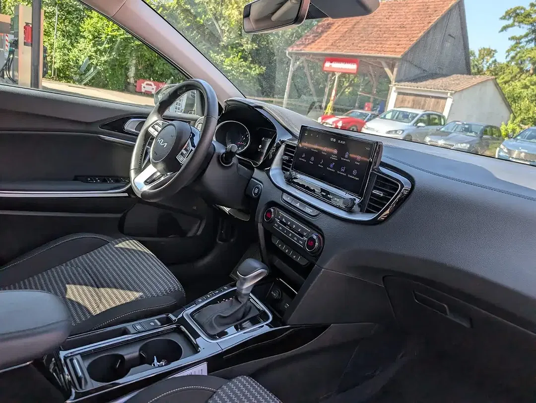 Kia Ceed SW / cee'd SW 1.5 T-GDI Ultimate - Thumbnail 8