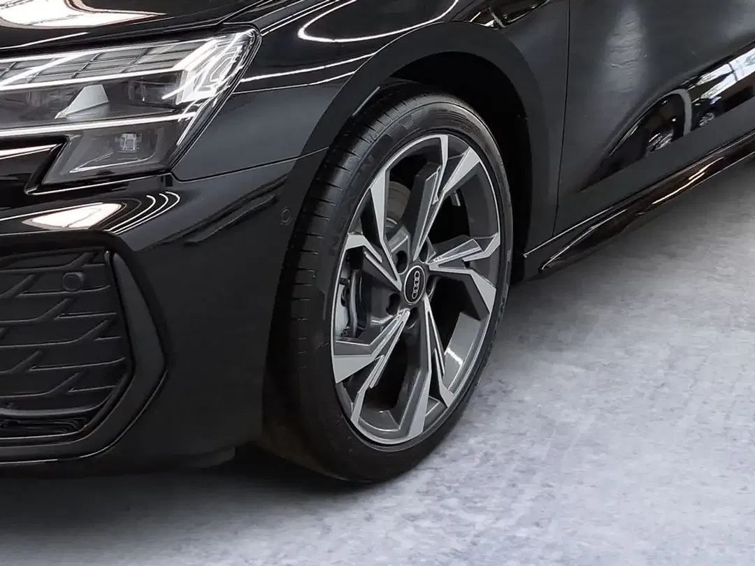 Audi A3 TFSI S tronic quattro Sportback S line - Thumbnail 6