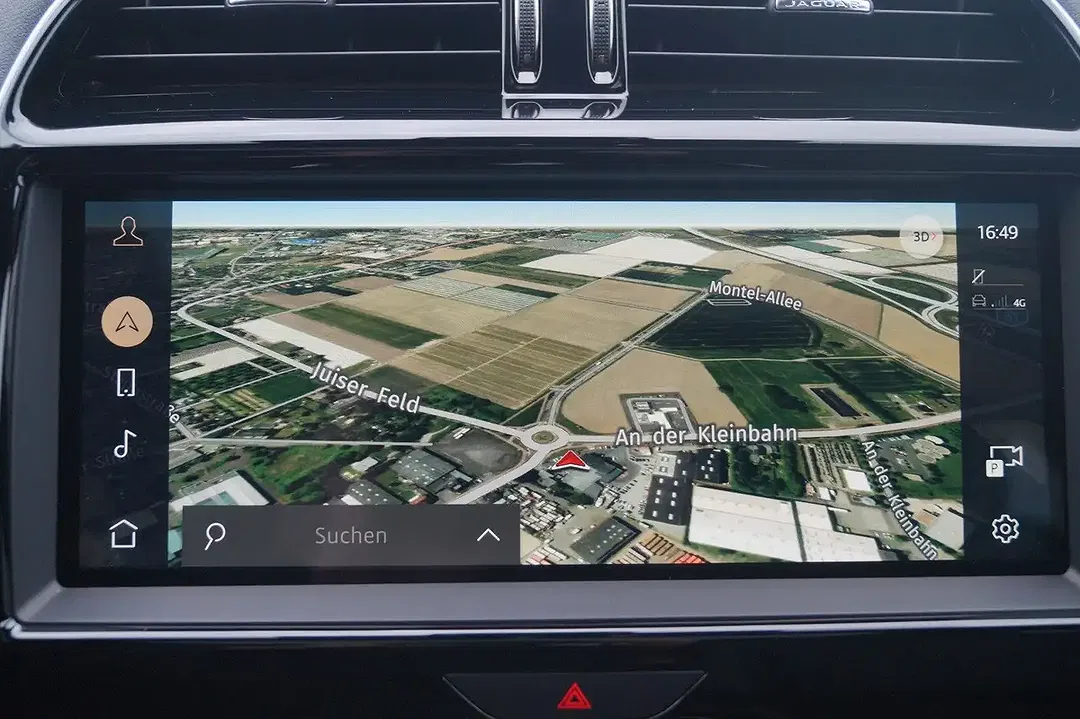 Jaguar XE R-Dynamic Black - Thumbnail 13