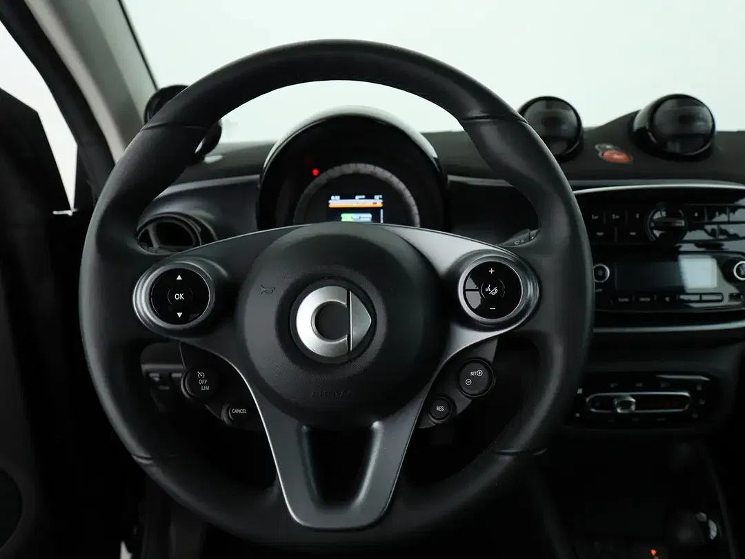 smart forTwo - Thumbnail 11