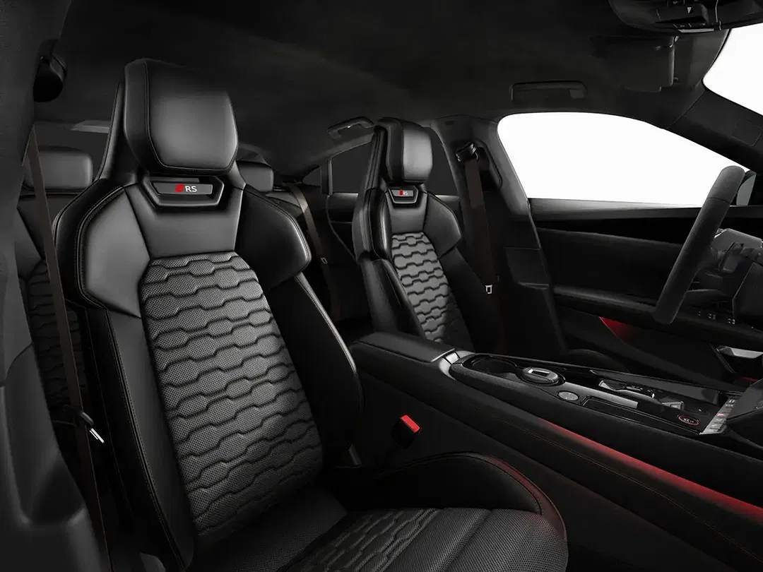 Audi RS e-tron GT performance Pro - Thumbnail 4