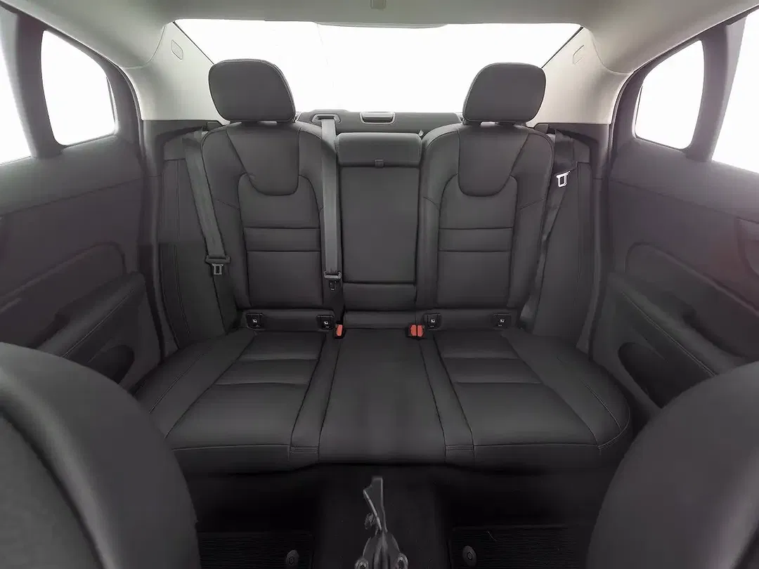 Volvo S60 B5 AWD Ultimate Dark - Thumbnail 5
