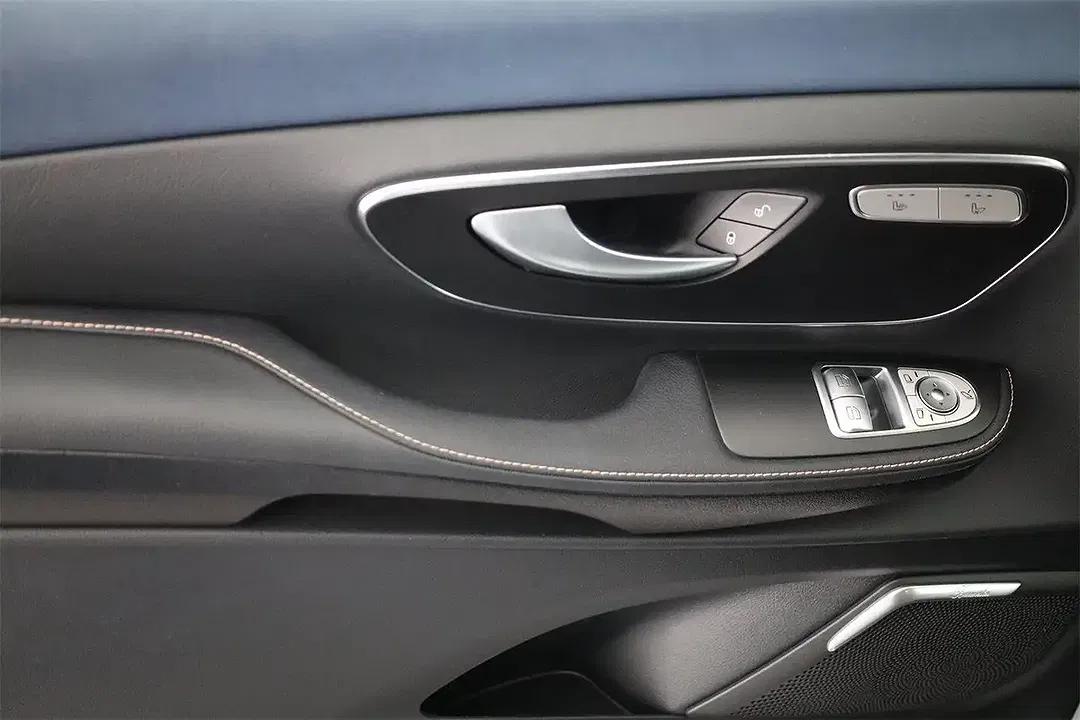 Mercedes-Benz EQV 300 Burmester - Thumbnail 12