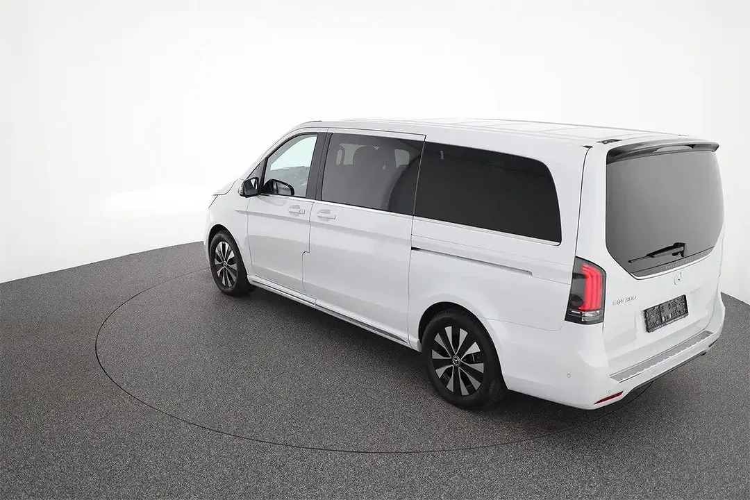 Mercedes-Benz EQV 300 Burmester - Thumbnail 3