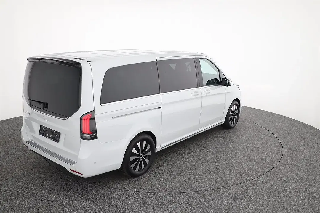 Mercedes-Benz EQV 300 Burmester - Thumbnail 4