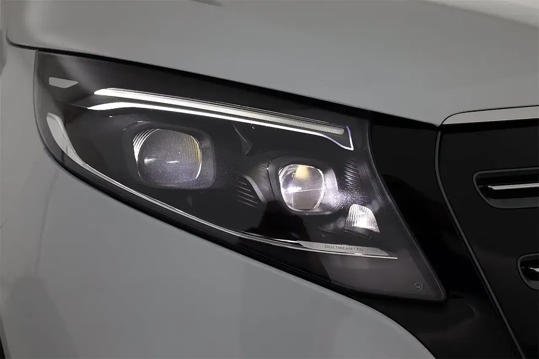 Mercedes-Benz EQV 300 Burmester - Thumbnail 8