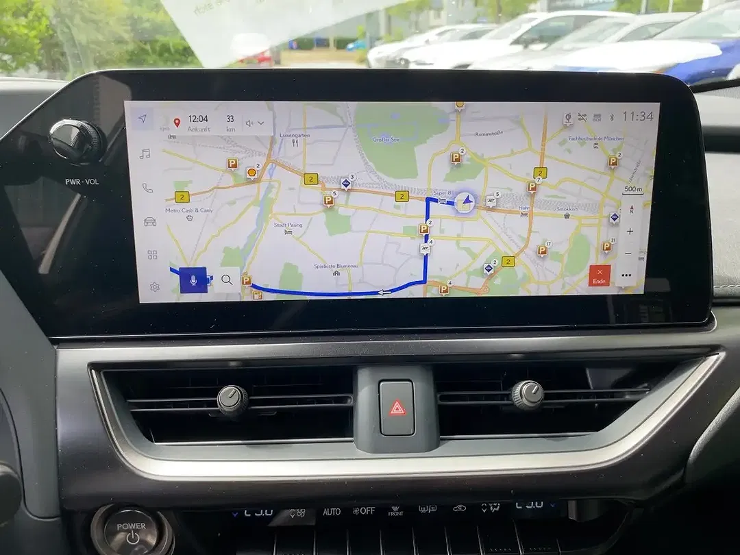 Lexus UX 250h Executive Line - Thumbnail 13