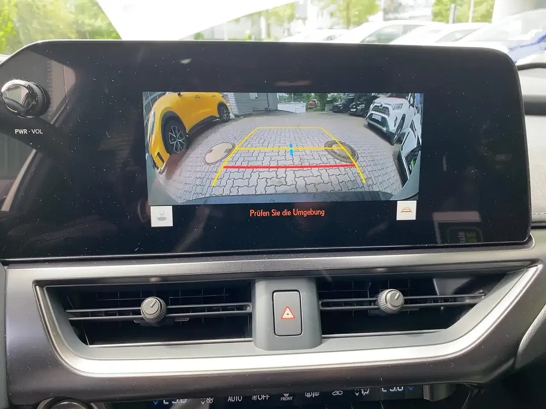 Lexus UX 250h Executive Line - Thumbnail 14