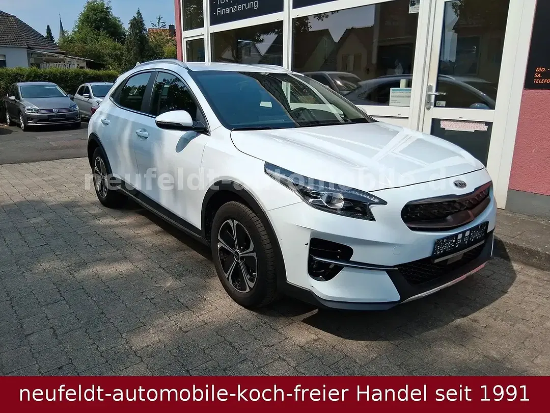 Kia XCeed PHEV Hybrid Vision - foto 2