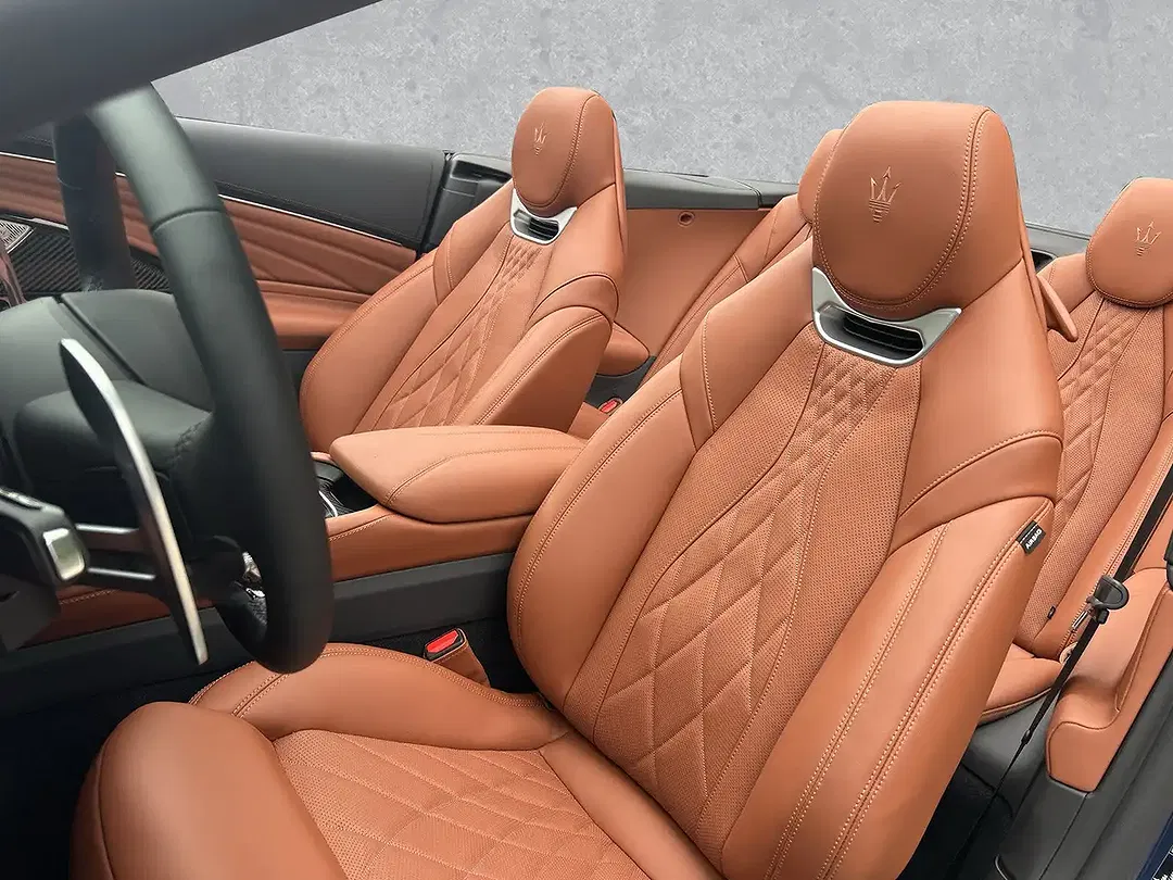 Maserati GranCabrio Modena - Thumbnail 10